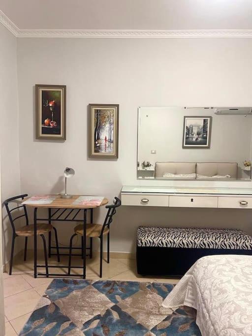 Nice Central Apartment In Tirana City מראה חיצוני תמונה